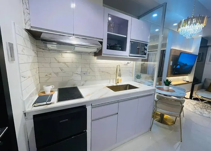Apartment Marias Near Bay Free Use Of Pool Manila